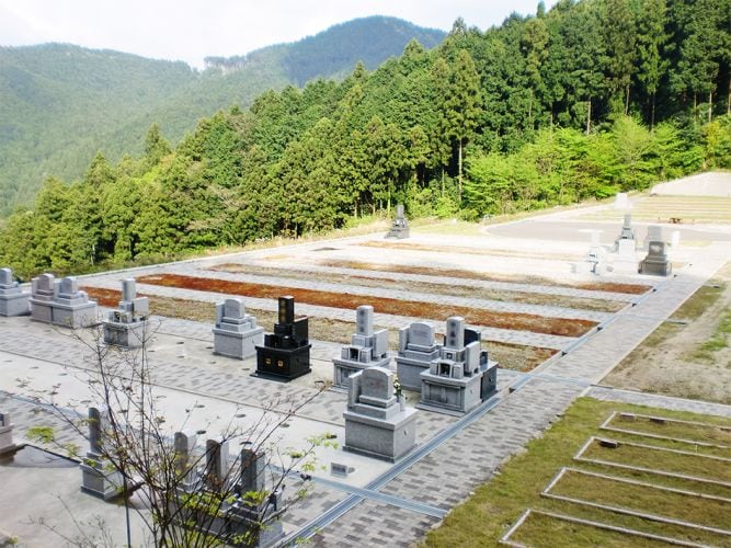 糸島自然霊園