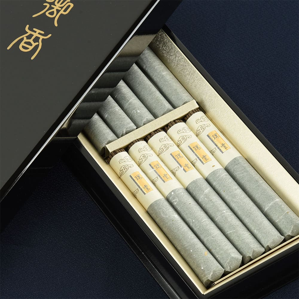 進物線香 瑞雲 塗箱 短寸10把入 - Image 4